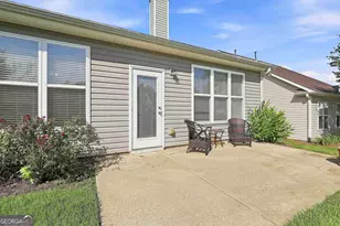13 Hillside Dr, Newnan, GA 30265 - Photo 33