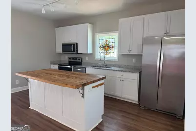 618 Liberty Overloo, Gainesville, GA 30501 - Photo 3