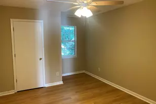 209 E Wilson St, Villa Rica, GA 30180 - Photo 15