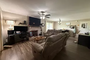 703 N 3rd St, Vienna, GA 31092 - Photo 27