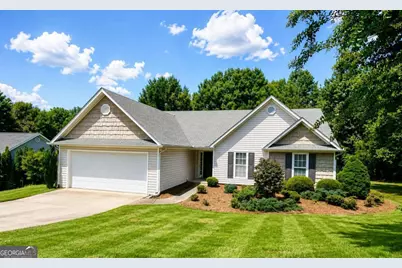 8790 Baycreek Ln, Gainesville, GA 30506 - Photo 1