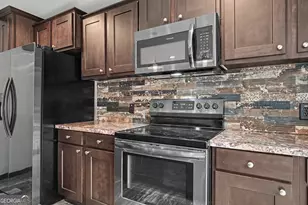 257 Iris Dr, Demorest, GA 30535 - Photo 9