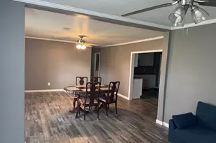 10 Grove St, Hazlehurst, GA 31539 - Photo 5