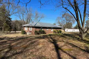 60 Azalea Dr, Royston, GA 30662 - Photo 7