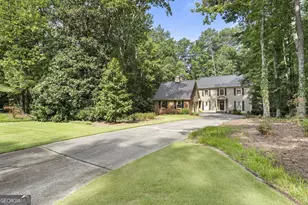 1249 Centenary Ridge, Snellville, GA 30078 - Photo 3