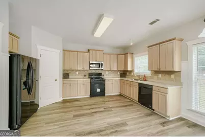 421 Bedford Crossing, McDonough, GA 30253 - Photo 5