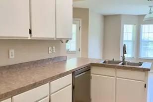 105 Honeysuckle Rd, Kingsland, GA 31548 - Photo 5
