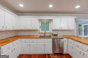 4257 Arbor Club Dr NE, Marietta, GA 30066 - Photo 17