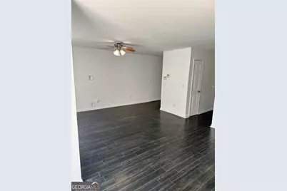 6504 Holly Lane, Union City, GA 30291 - Photo 7