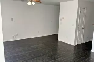 6504 Holly Ln, Union City, GA 30291 - Photo 7