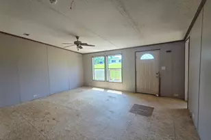 542 Nails Creek Crossing, Royston, GA 30662 - Photo 3