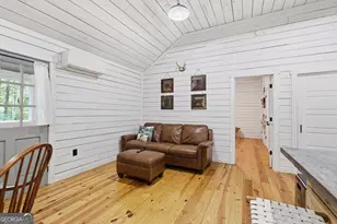 121 Waterfalls Wy, Clarkesville, GA 30523 - Photo 13