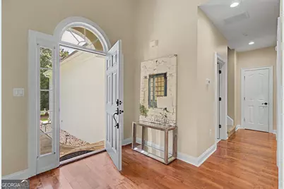 110 Lyndhurst Way, Sharpsburg, GA 30277 - Photo 3
