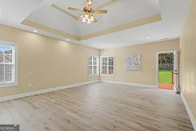 110 Lyndhurst Way, Sharpsburg, GA 30277 - Photo 13