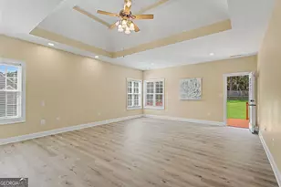110 Lyndhurst Way, Sharpsburg, GA 30277 - Photo 13