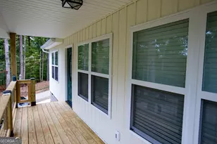 205 Gumlog Dr, Lavonia, GA 30553 - Photo 5