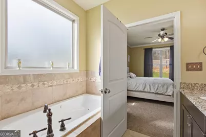 130 Maple Drive, Commerce, GA 30529 - Photo 17