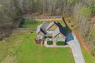 130 Maple Dr, Commerce, GA 30529 - Photo 31