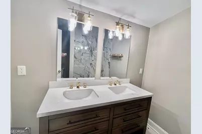 2752 Santa Barbara Drive NW, Atlanta, GA 30318 - Photo 11