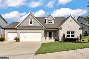 279 Parkers Pl, Hoschton, GA 30548 - Photo 1