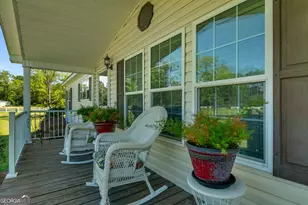 6084 Youmans Chapel Rd, Blackshear, GA 31516 - Photo 3