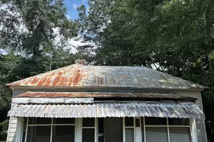 109 Jackson St, Barnesville, GA 30204 - Photo 1