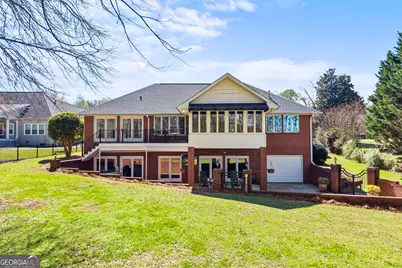 424 Capri Point, Lavonia, GA 30553 - Photo 1