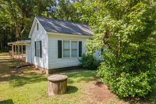 247 Ball St, Moreland, GA 30259 - Photo 35