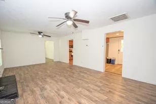 247 Ball St, Moreland, GA 30259 - Photo 13