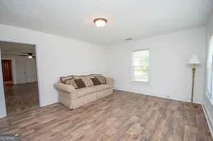 247 Ball St, Moreland, GA 30259 - Photo 5
