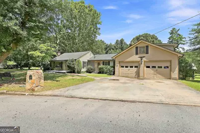 458 Mehaffey Drive, Fairburn, GA 30213 - Photo 3