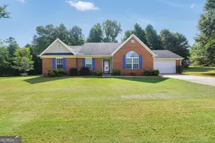 167 Woodlands Dr, Jackson, GA 30233 - Photo 1