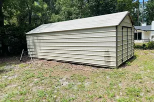 146 Evergreen St, Jesup, GA 31546 - Photo 5