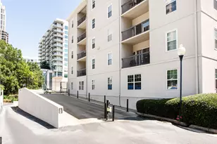 1075 Peachtree Walk NE, Atlanta, GA 30309 - Photo 33