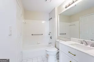 1075 Peachtree Walk NE, Atlanta, GA 30309 - Photo 17