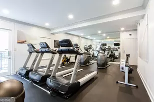 1075 Peachtree Walk NE, Atlanta, GA 30309 - Photo 27