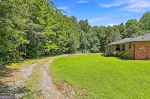 490 Mehaffey Dr, Fairburn, GA 30213 - Photo 3