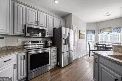 304 Ivy Vale Court, Tyrone, GA 30290 - Photo 11