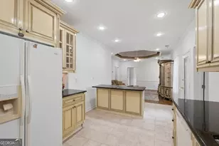 1340 Eryn Cir, Suwanee, GA 30024 - Photo 53