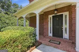 1340 Eryn Cir, Suwanee, GA 30024 - Photo 11