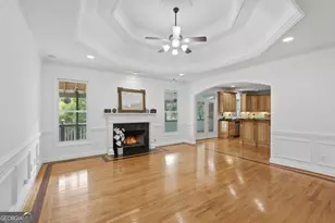 1340 Eryn Cir, Suwanee, GA 30024 - Photo 5