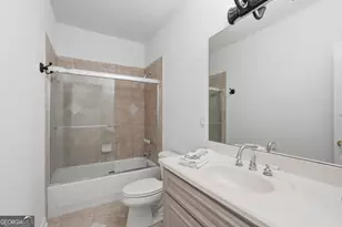 1340 Eryn Cir, Suwanee, GA 30024 - Photo 57