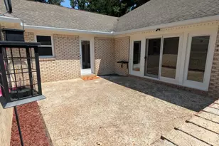 19 E Creekview Dr SW, Rome, GA 30165 - Photo 3
