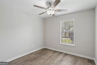 819 Arbor Hill Drive, Stone Mountain, GA 30088 - Photo 17