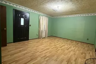104 Crestview Ave SW, Milledgeville, GA 31061 - Photo 13