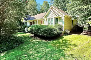 439 Abbington Ln, Douglasville, GA 30134 - Photo 3