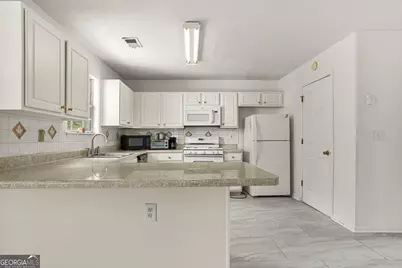 1664 Bennett Drive, McDonough, GA 30253 - Photo 11