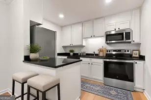 5095 Roswell Rd, Sandy Springs, GA 30342 - Photo 11