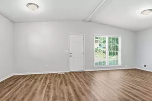 3024 Pasadena Dr, Decatur, GA 30032 - Photo 3