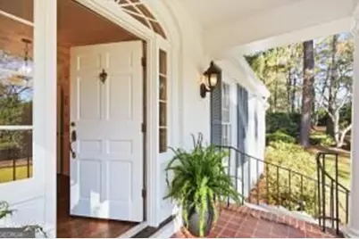 2783 S Hillandale Circle, Macon, GA 31204 - Photo 3